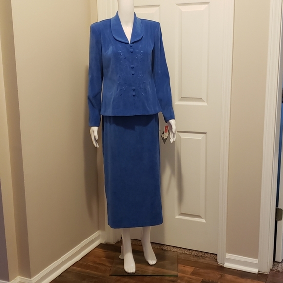 Vintage Miss Dorby 2 pc suit Set Jacket Skirt Size 8 Blue - Picture 1 of 10